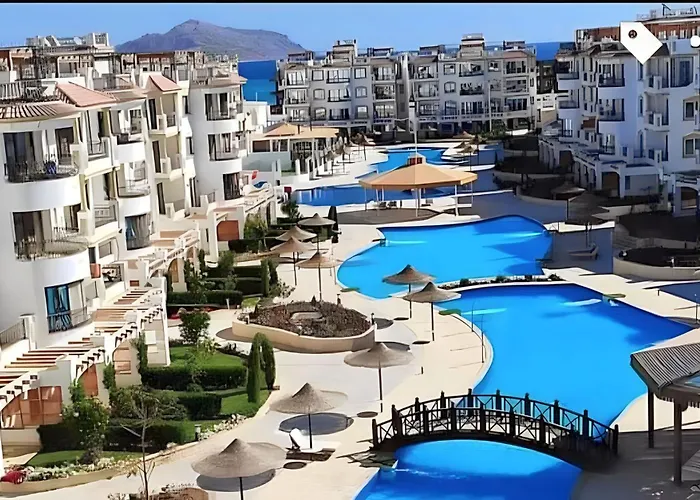 Hills Comfort Otel 5*